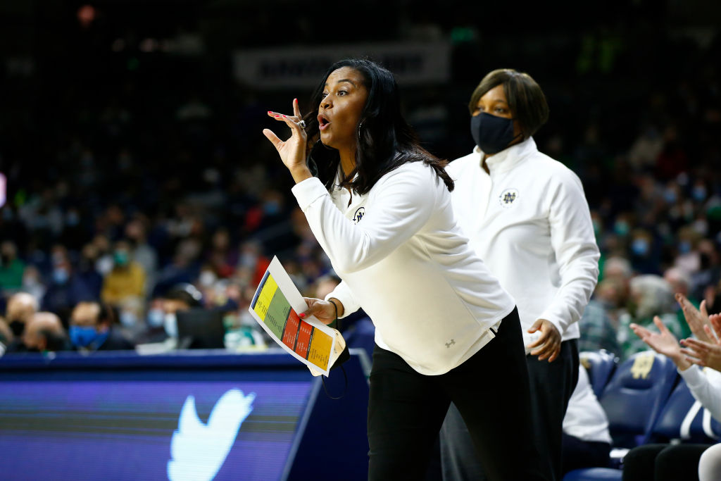 Notre Dame Womens Basketball Wins 86 47 Win Over Wake Forest