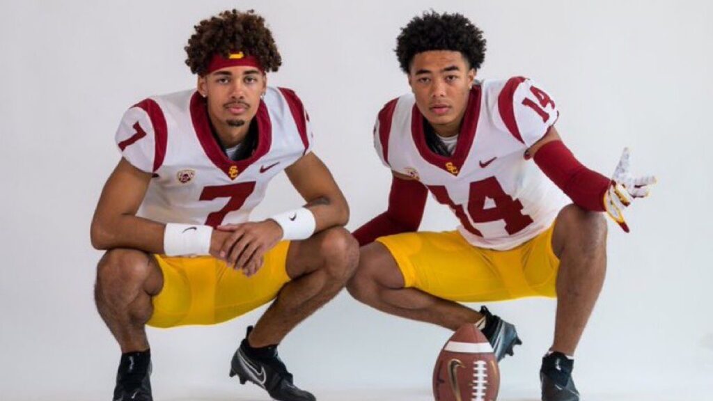 watch-usc-commits-five-star-plus-qb-malachi-nelson-and-4-star-wr-makai-lemon-connect-for-76-yard-touchdown