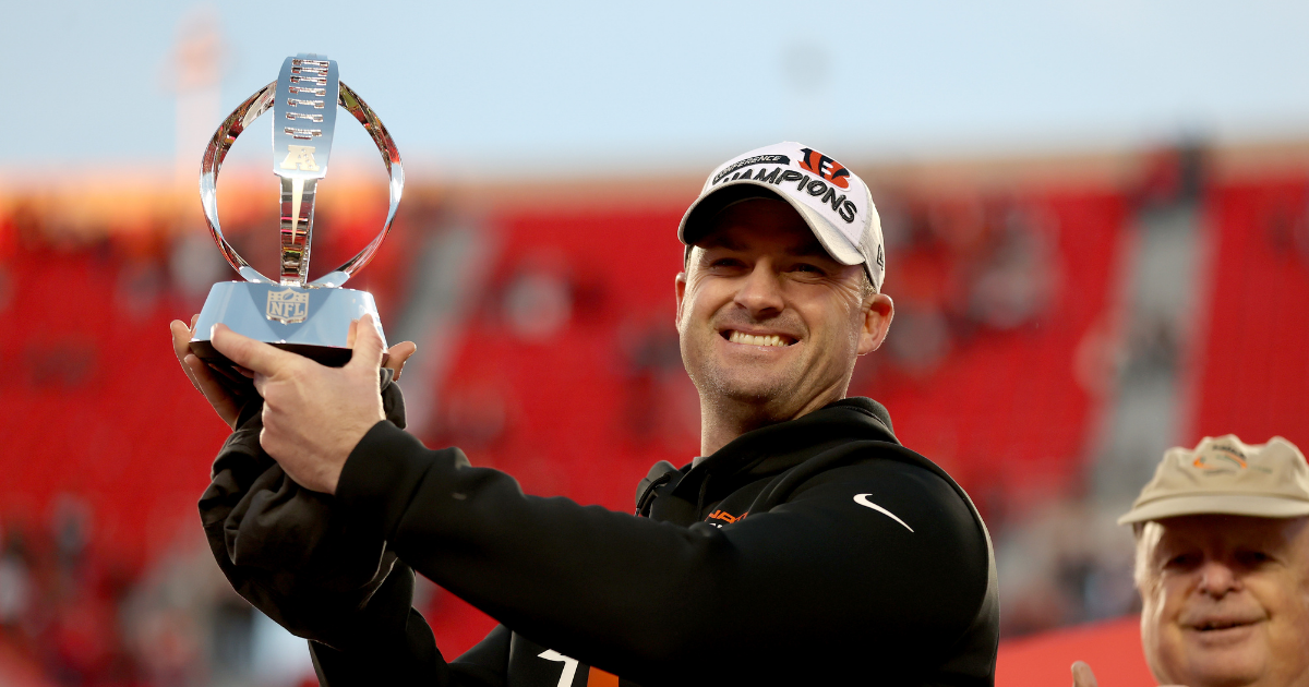 2022 Bengals fan of the year announced with a surprise by Zac Taylor