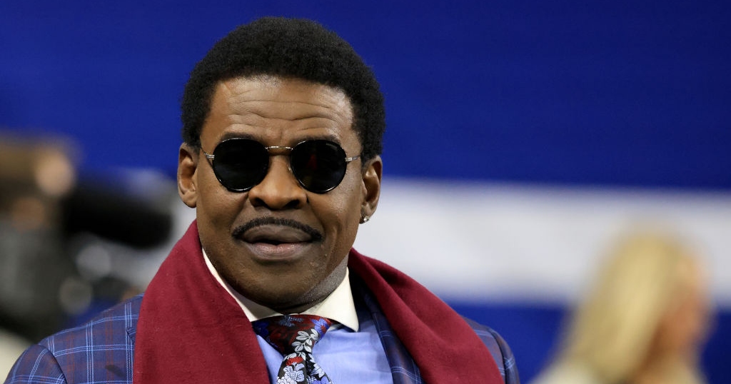 Lawyer for Cowboys Hall of Famer Michael Irvin says Marriott is 'hiding'  evidence 