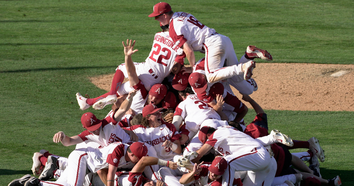 Super Regional baseball 2022: UNC vs Arkansas for CWS spot