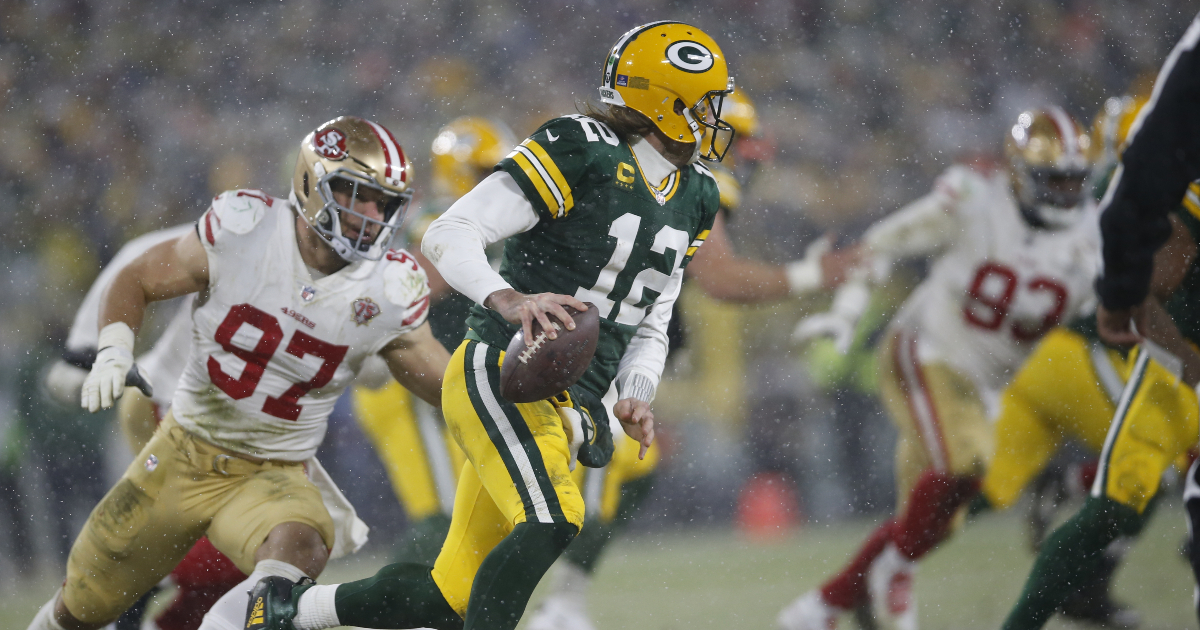 Aaron Rodgers' Future in Green Bay Uncertain as Free Agency Looms - ESPN  98.1 FM - 850 AM WRUF