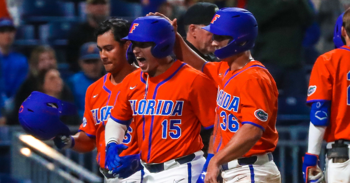 Gators win seventh in a row ahead of a rivalry weekend in Miami