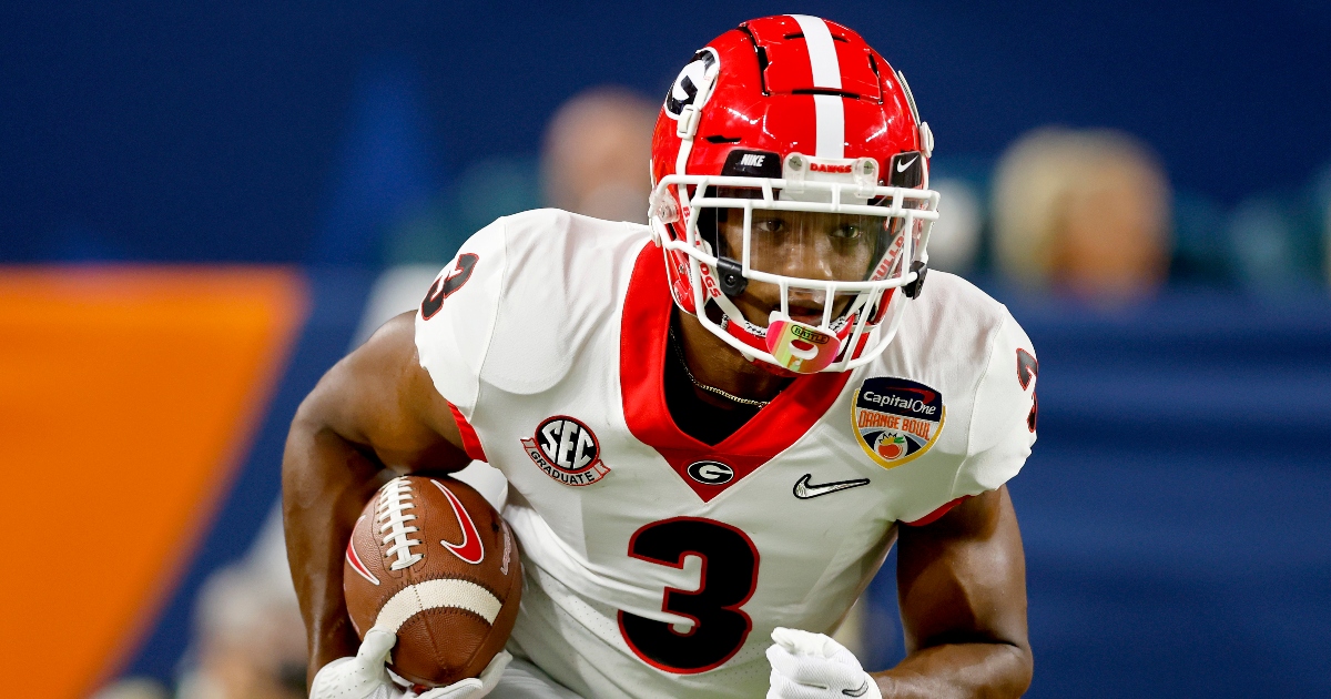 Watch Georgia Running Back Zamir White Runs A Quick 40 Time At Nfl Scouting Combine On3 