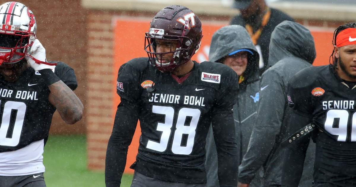 WATCH: Virginia Tech defensive lineman Amare Barno runs blistering 40 time  at NFL Scouting Combine