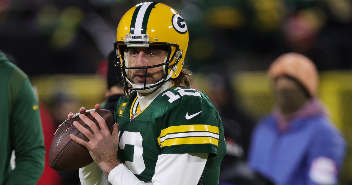 Aaron Rodgers confirms he's back with Packers but has not signed new  contract