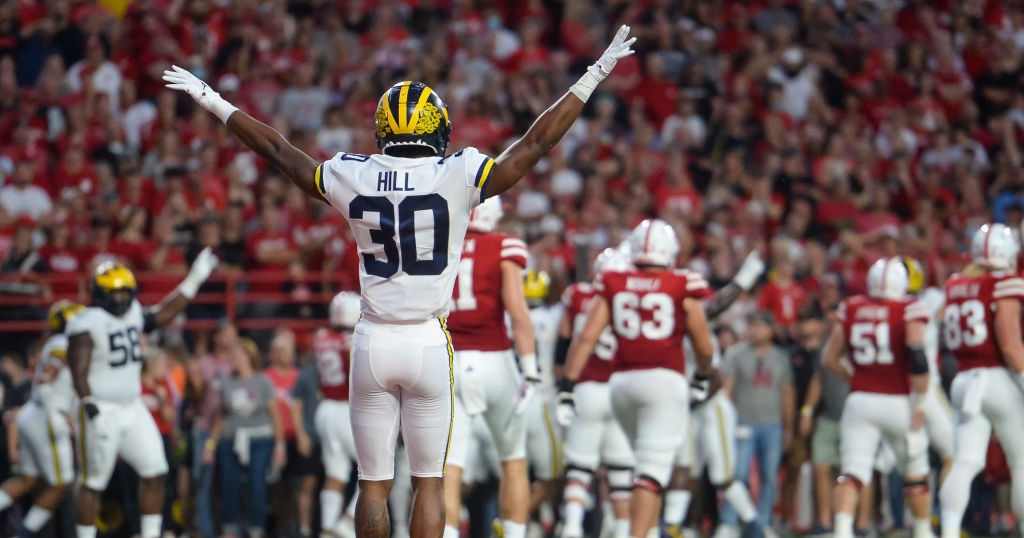 ITF EXTRA: The latest on Michigan safety Daxton Hill's status - On3