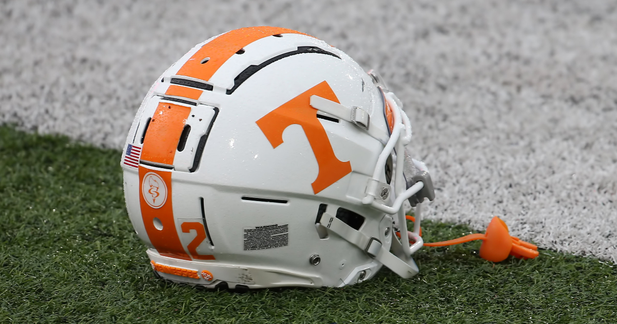 Tennessee WR coach Kelsey Pope named to 35 under 35 list