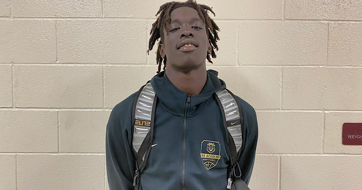 '23 Omaha Biliew talks Oregon, visits, and GLeague On3