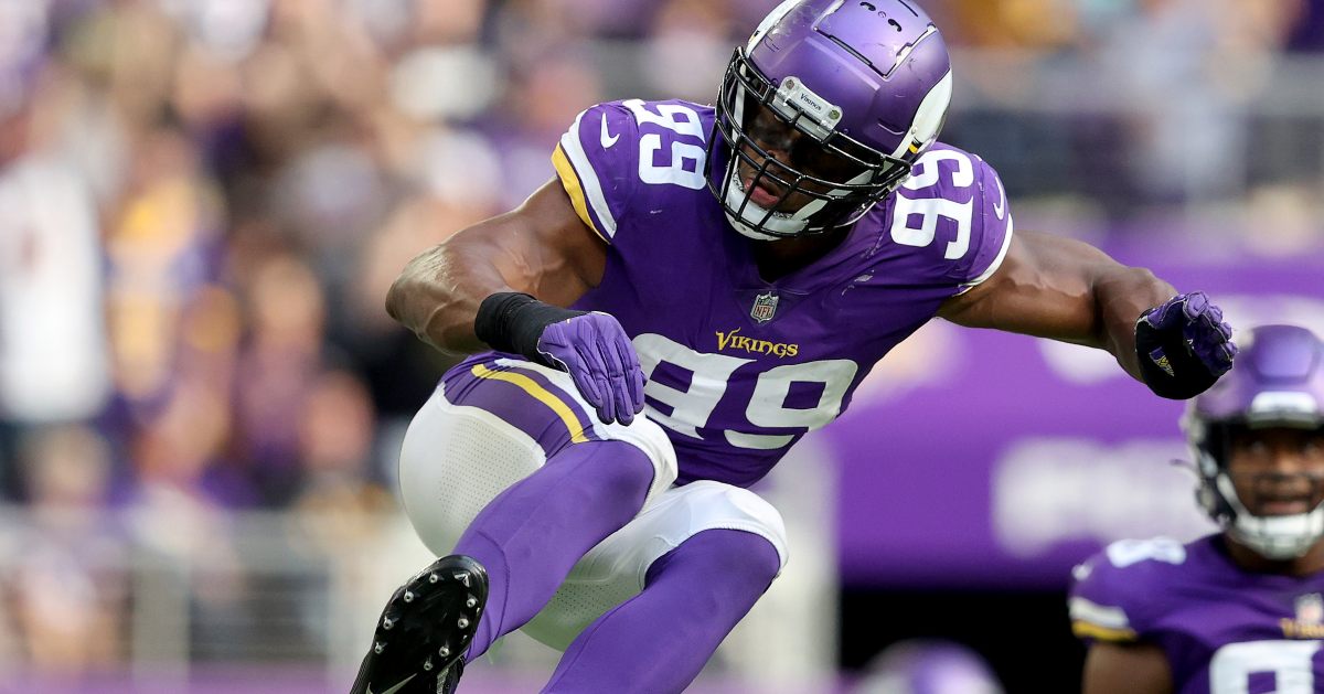 Trading Danielle Hunter would be a front office failure