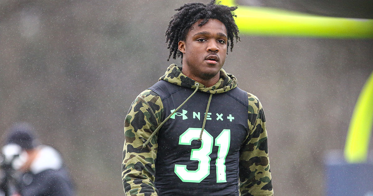 Kj Edmonds Top-100 rising junior KingJoseph Edwards locks in return visit to Florida