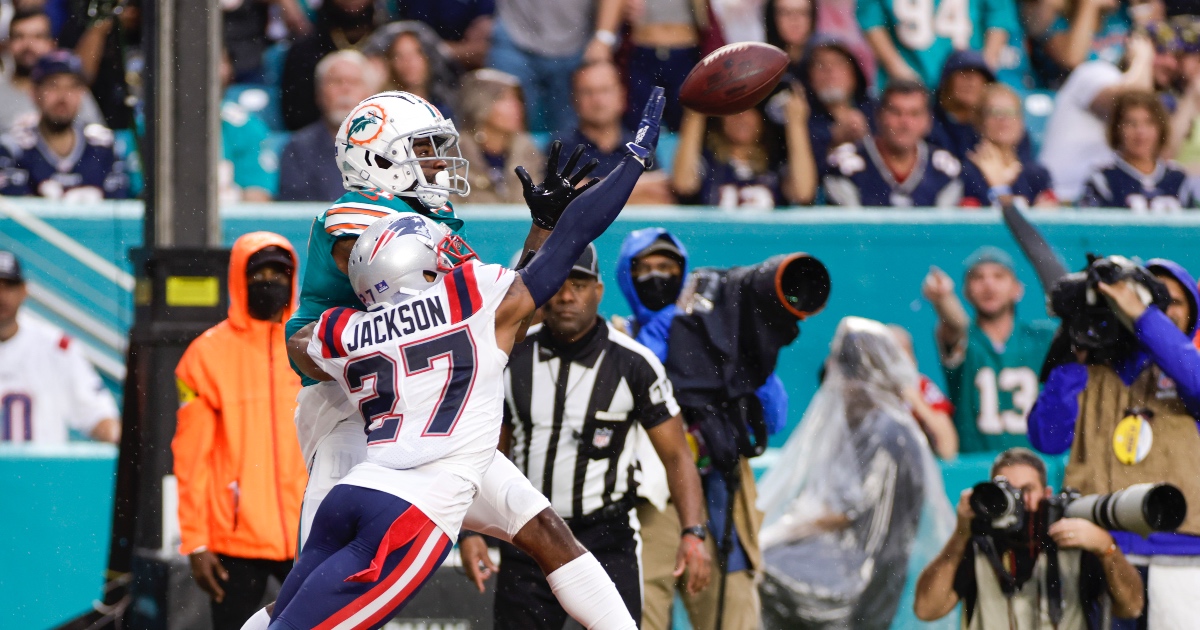 LA Chargers SIGN Patriots CB JC Jackson to 5-year Contract 