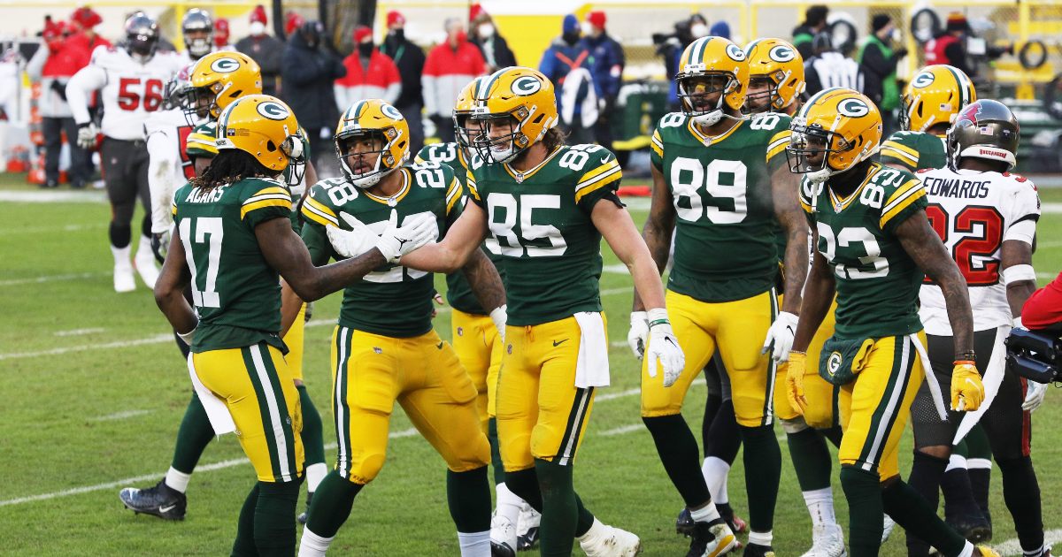 3 tight ends Packers should target with Robert Tonyan out for the season -  Page 2