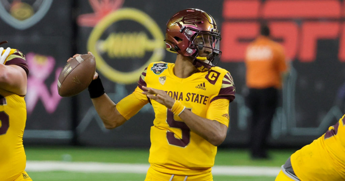 Jayden Daniels explains decision to transfer to LSU