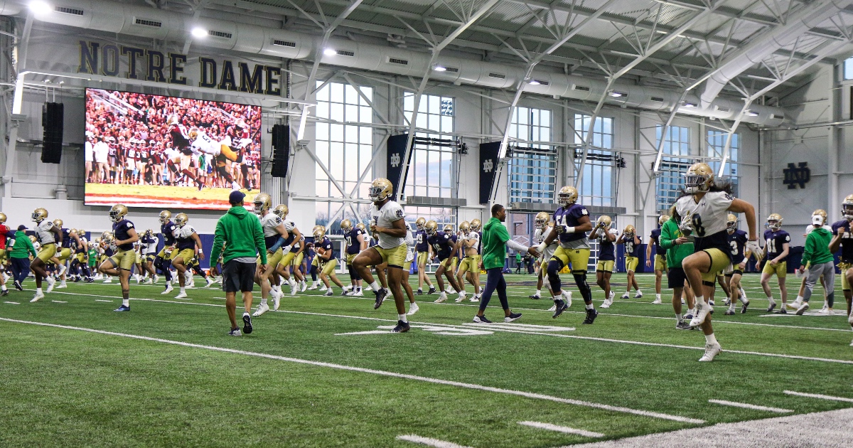 Photo Gallery, Notre Dame Arrives for Practice