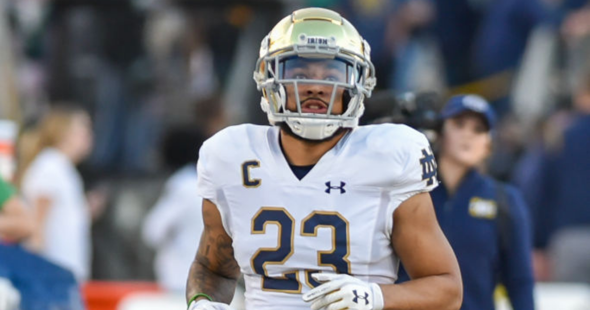 Los Angeles Rams trade up to select Notre Dame running back Kyren