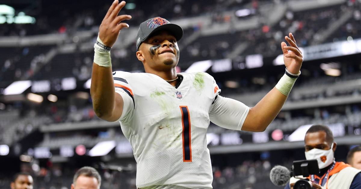 ESPN'S Dan Orlovsky Explains Why Justin Fields Should Play at MVP