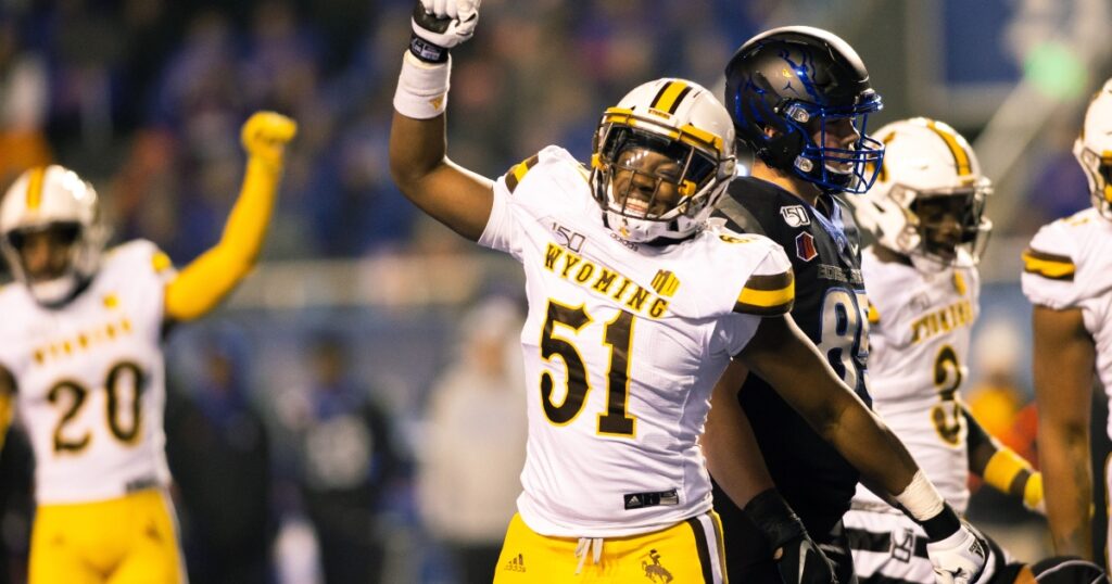wyoming-transfer-defensive-end-solomon-byrd-announces-transfer-commitment-usc