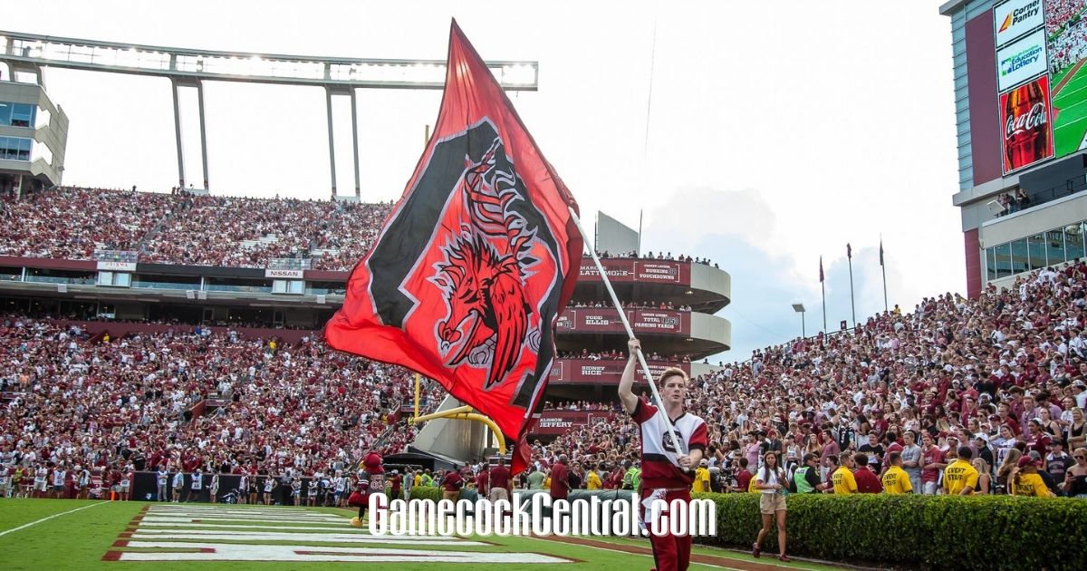 Freddie Kitchens – University of South Carolina Athletics