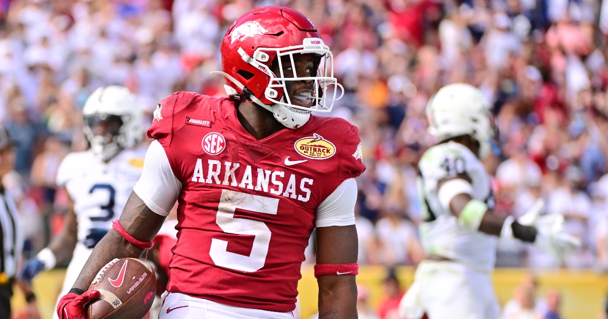 Arkansas RB Raheim Sanders announces NIL deal with Huggies On3
