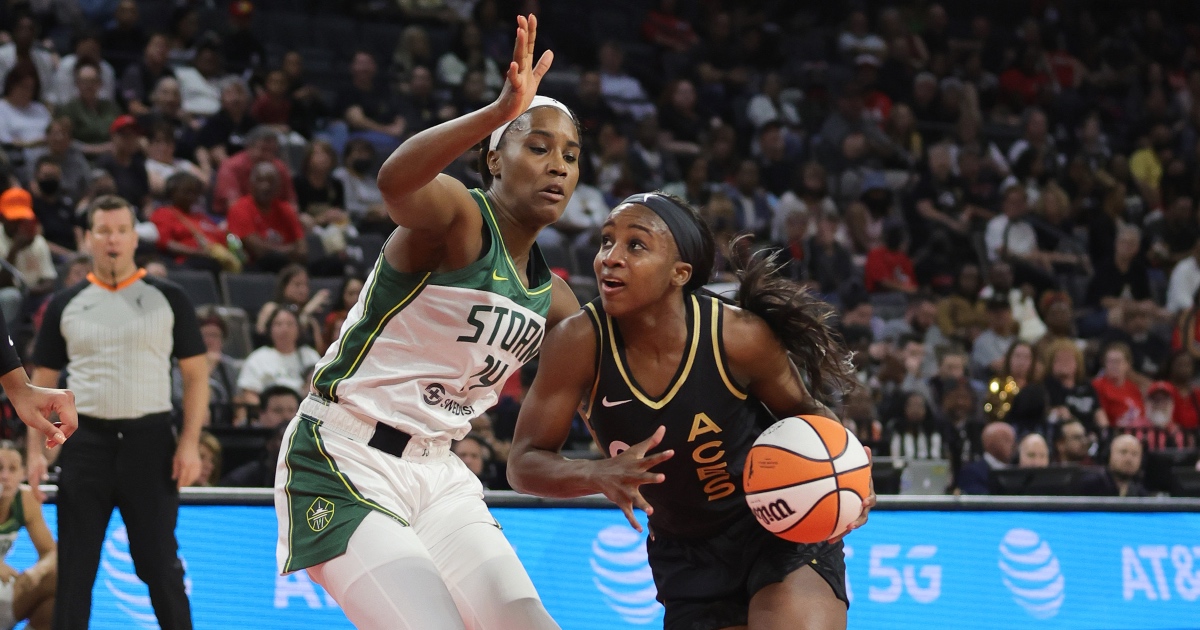 Former Notre Dame Women s Basketball Star To Play In WNBA Finals