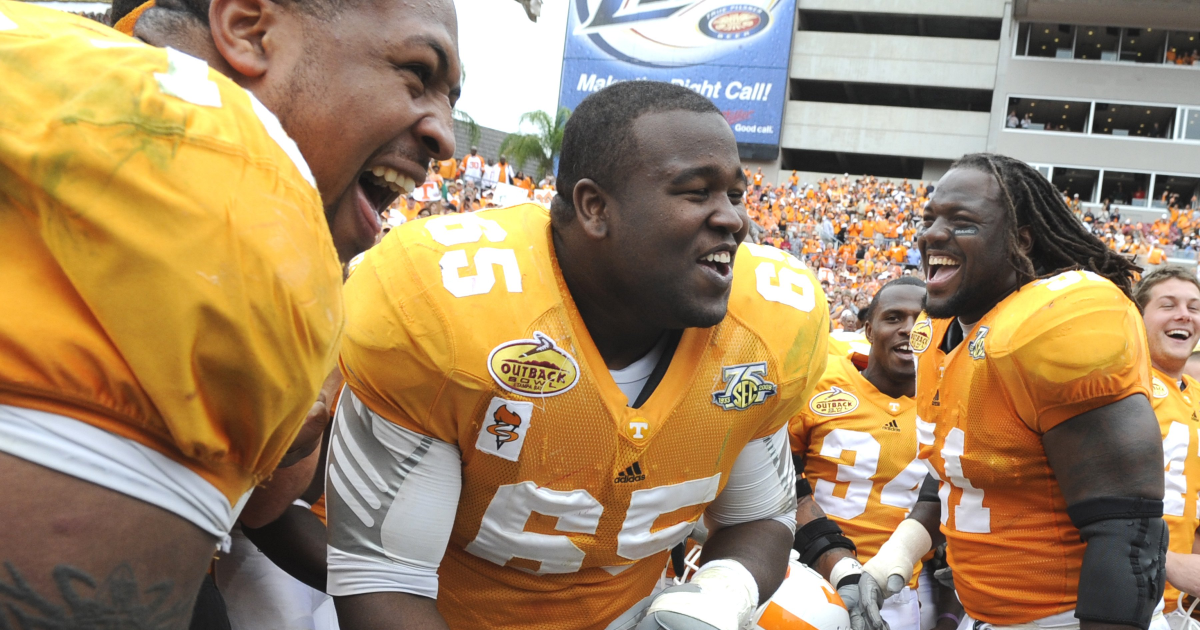 rams-executive-jacques-mcclendon-reveals-earned-his-masters-degree-on3