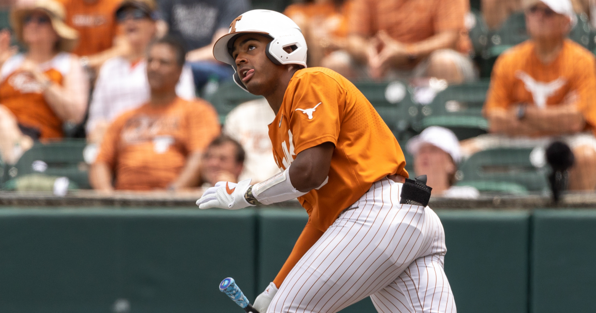 Watch Texas' Dylan Campbell hit walk-off to tie series against East  Carolina in super regionals