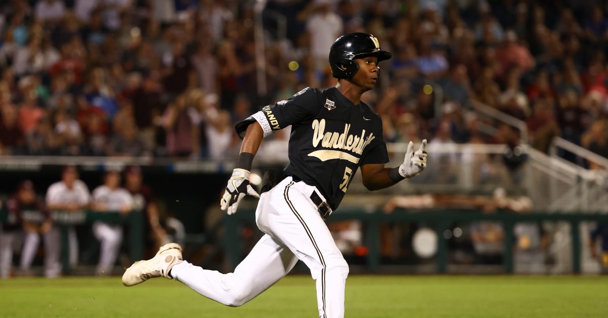 Vanderbilt's Bradfield earns second Gold Glove award, Baseball