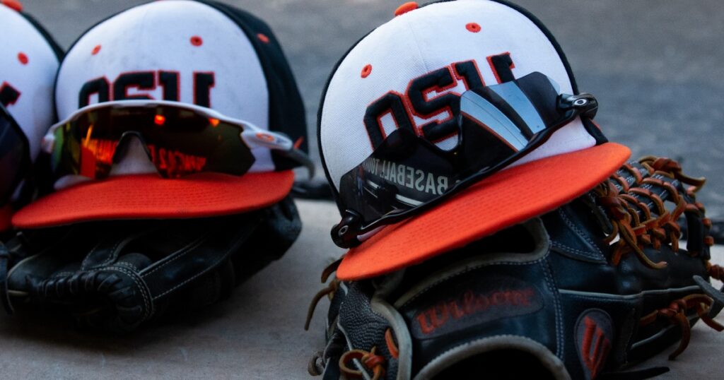 mitchell-verburg-explains-outburst-dust-up-bobby-pierce-oregon-state-auburn-baseball-super-regional-game-1-strikeout