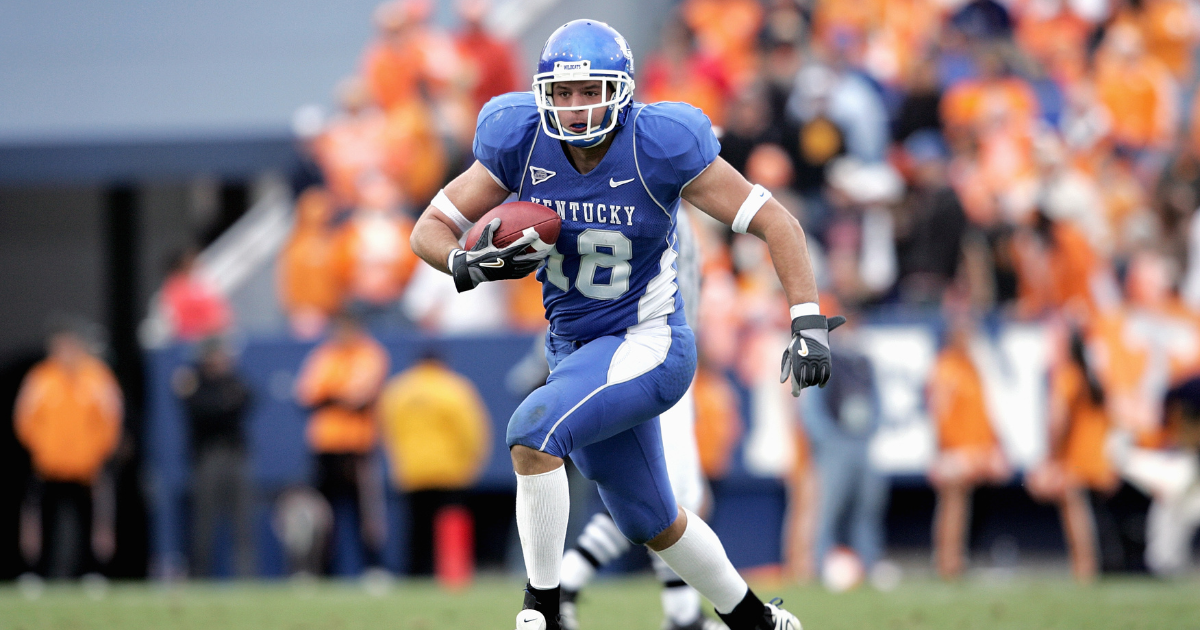 Jacob Tamme talks life after football (and flaunts his sweet Kentucky desk)