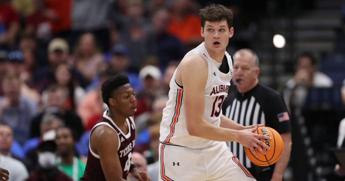 2022 NBA Draft Minnesota Timberwolves select Walker Kessler, Auburn