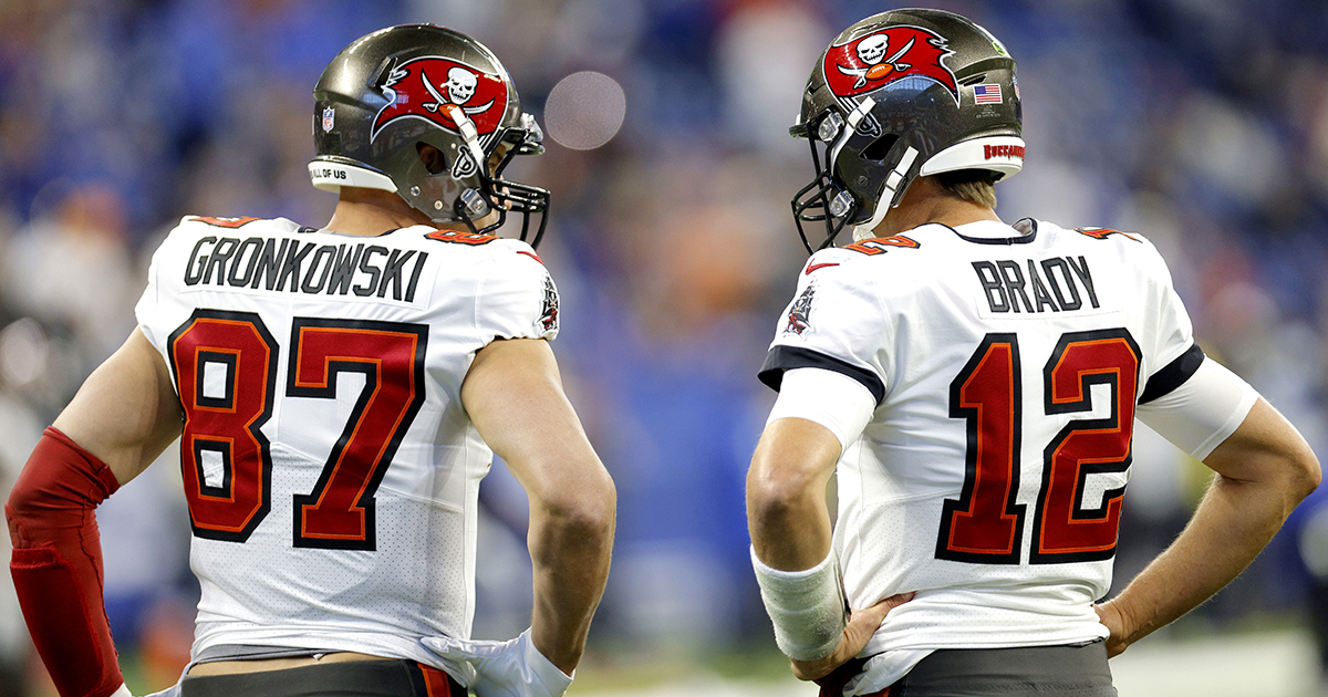 Buccaneers reserve TE jokes he'll give Rob Gronkowski the No. 87  jerseyfor $1 million