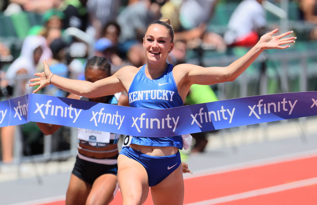 Abby Steiner finishes fifth in 200meter sprint at World Track and