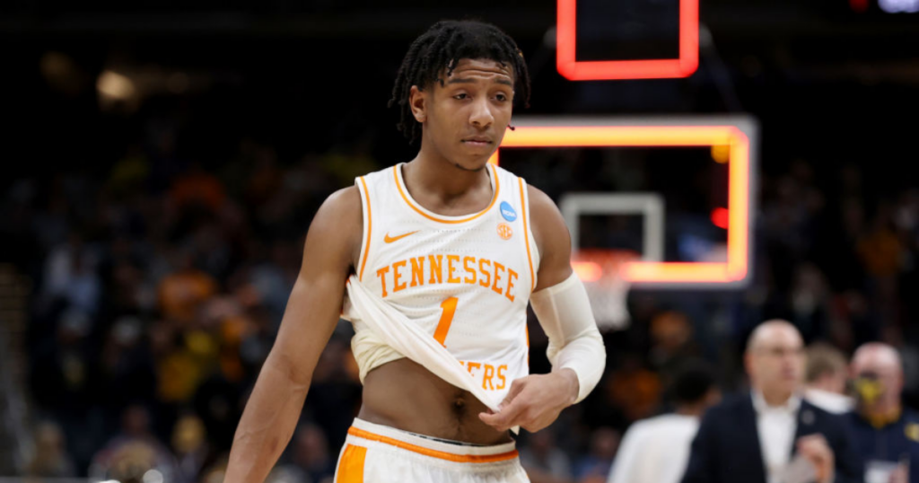 Kennedy-Chandler-gets-up-for-block-in-NBA-Summer-League-Tennessee-Volunteers-Memphis-Grizzlies
