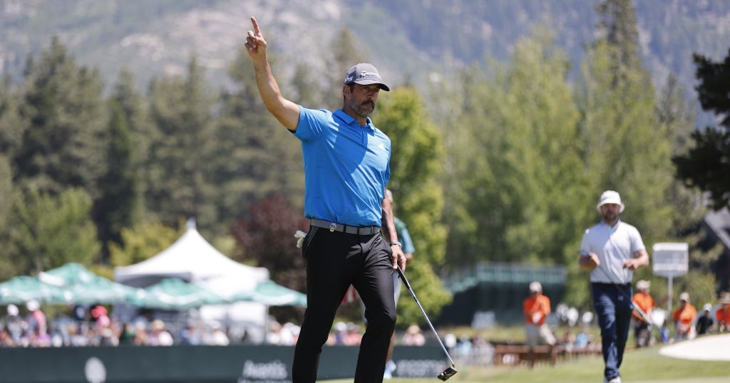 WATCH Aaron Rodgers finishes American Century Championship with eagle