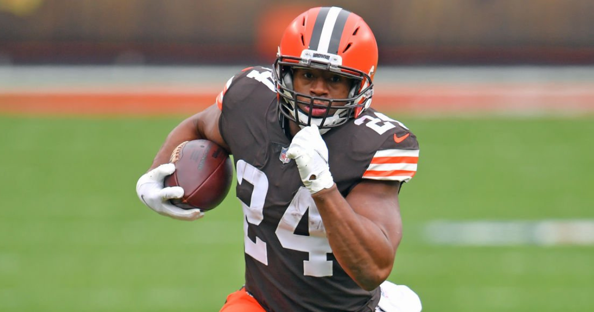 Cleveland Browns: Nick Chubb 2022 Life-Size Cutout - NFL Stand Out 43W x 76H