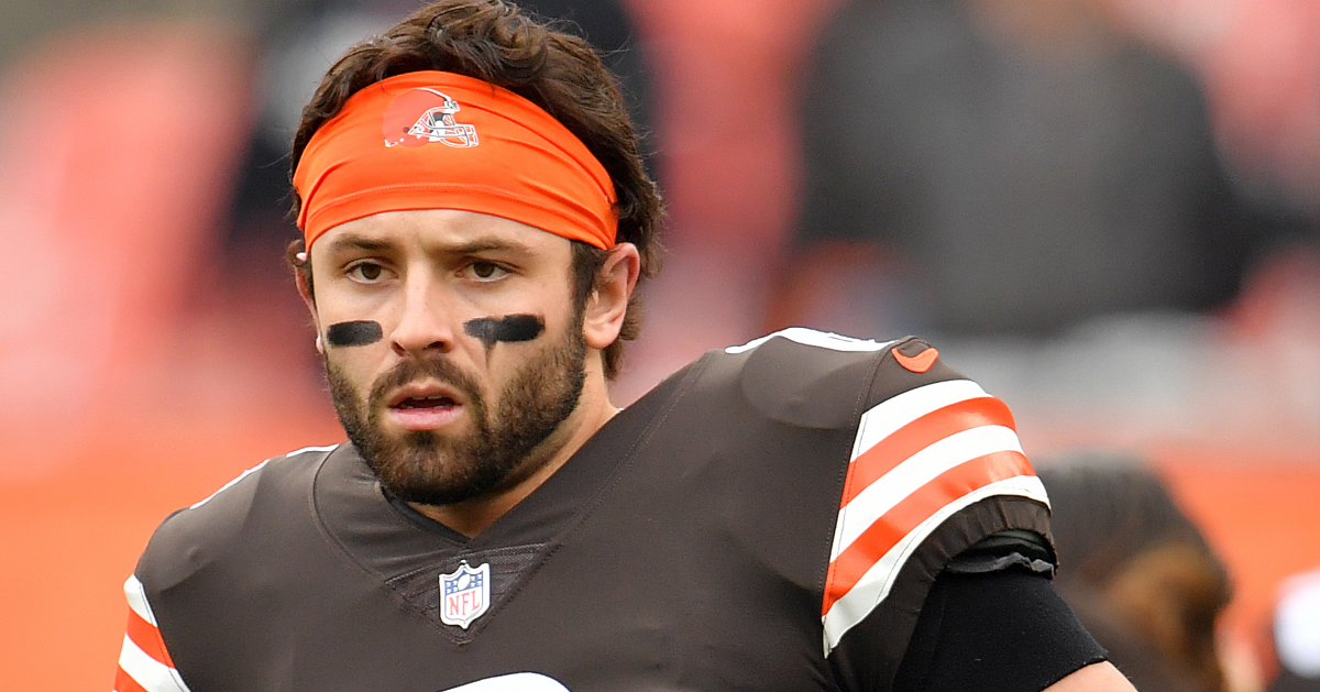 Baker Mayfield wins Panthers QB competition over Sam Darnold