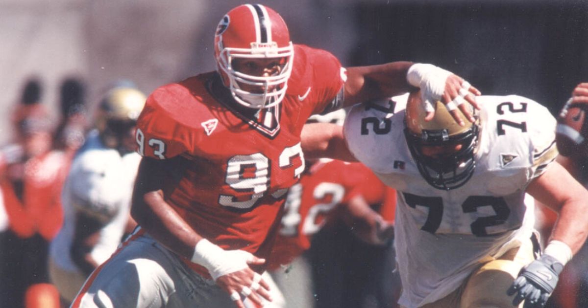 UGA football: Former Georgia great Herschel Walker to receive Doak Walker  Legends Award trophy