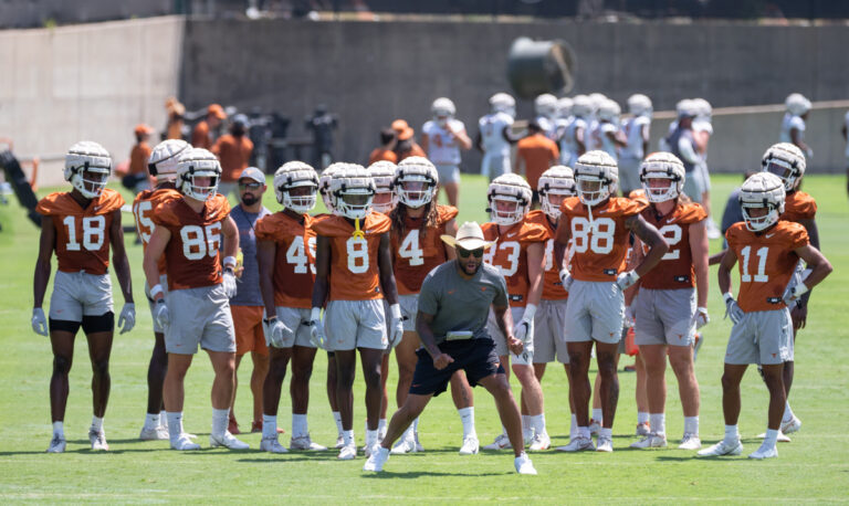 ut_fall_camp_08_04_22-8040248-768x458.jp