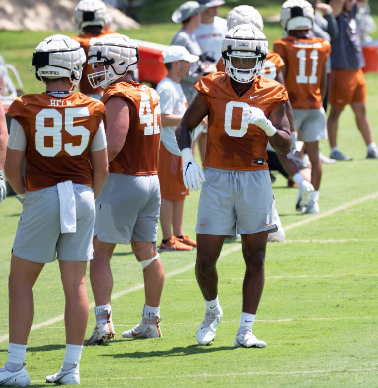 ut_fall_camp_08_04_22-8040289-768x788.jp