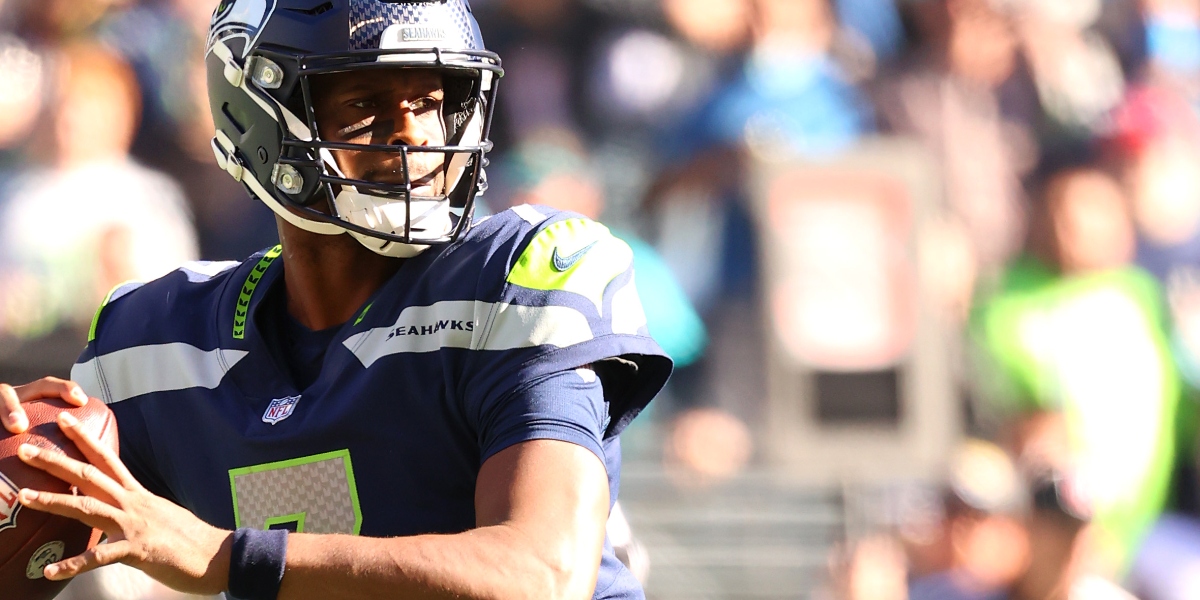 Pete Carroll Provides Update on Seahawks' Quarterback Competition Between  Drew Lock, Geno Smith