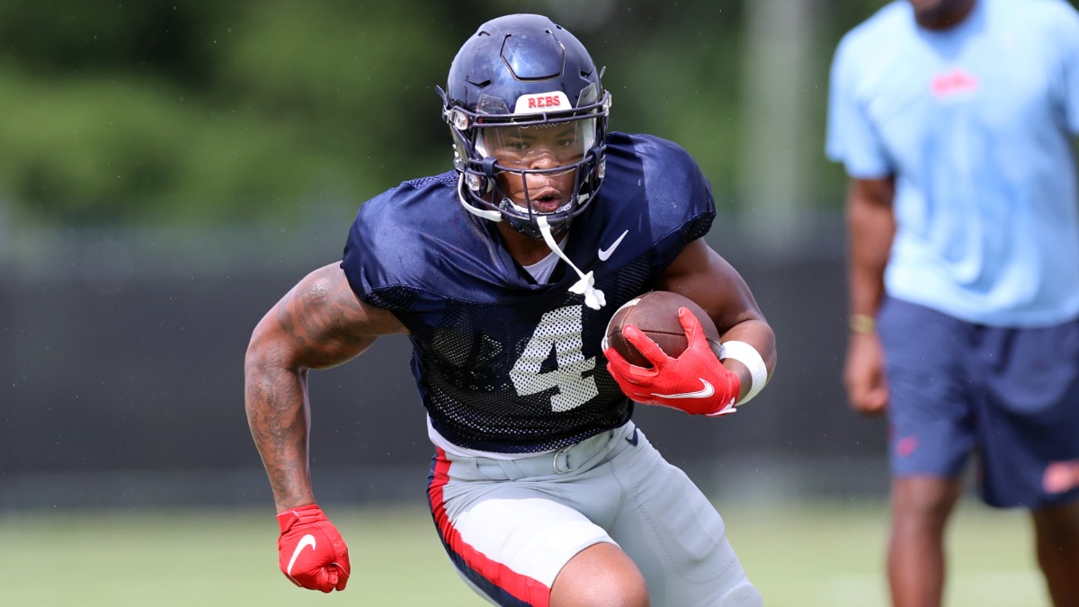 Jeremy James and Zach Evans lead Ole Miss OL and RBs into 2022