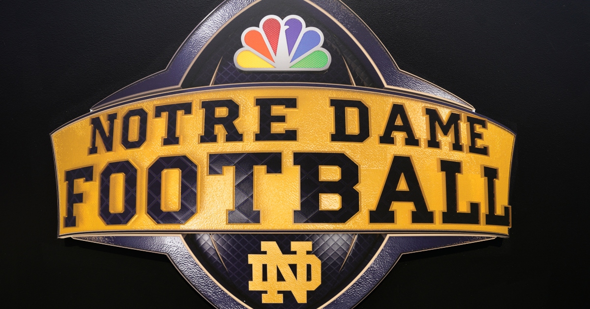 Report: NBC names 2022 Notre Dame football broadcast team