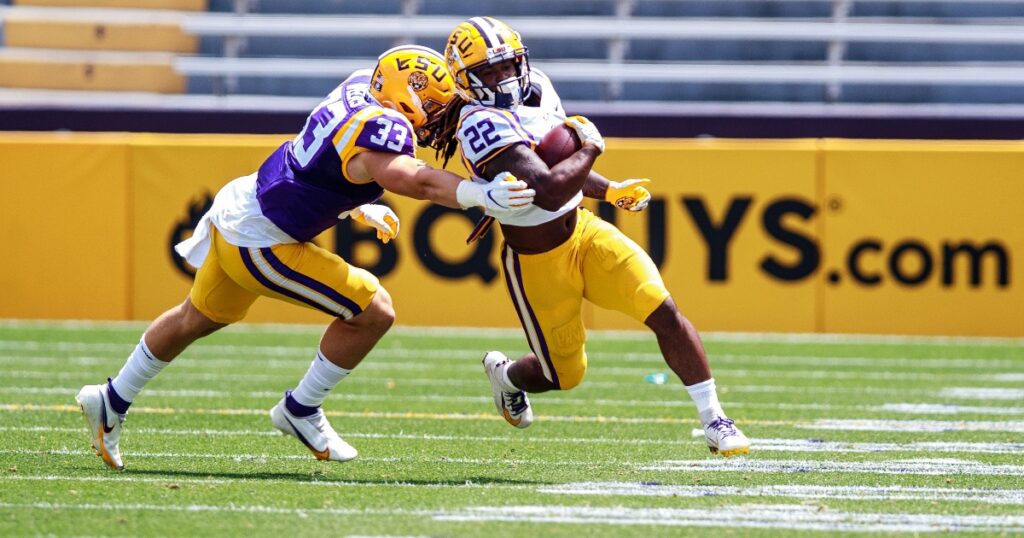 lsu-running-back-noah-cain-explains-making-the-most-of-his-touches-in-a-crowded-room