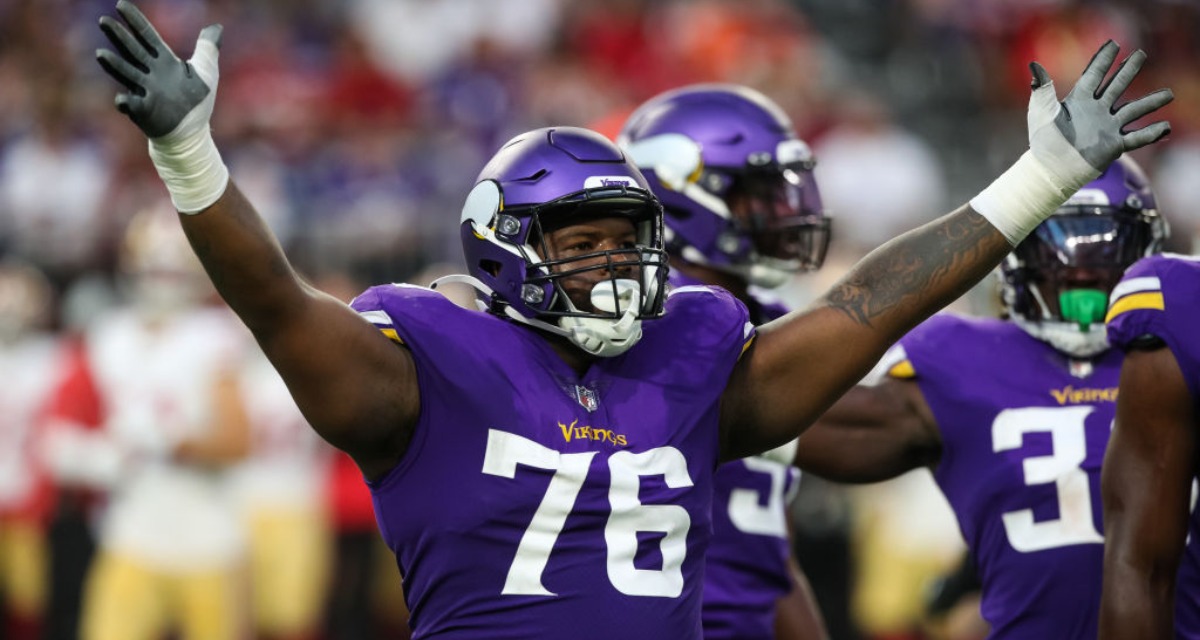 Vikings decline 5th-year option on center Garrett Bradbury