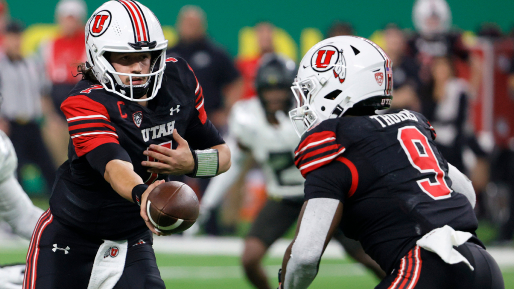 Utah Utes quarterback Cameron Rising