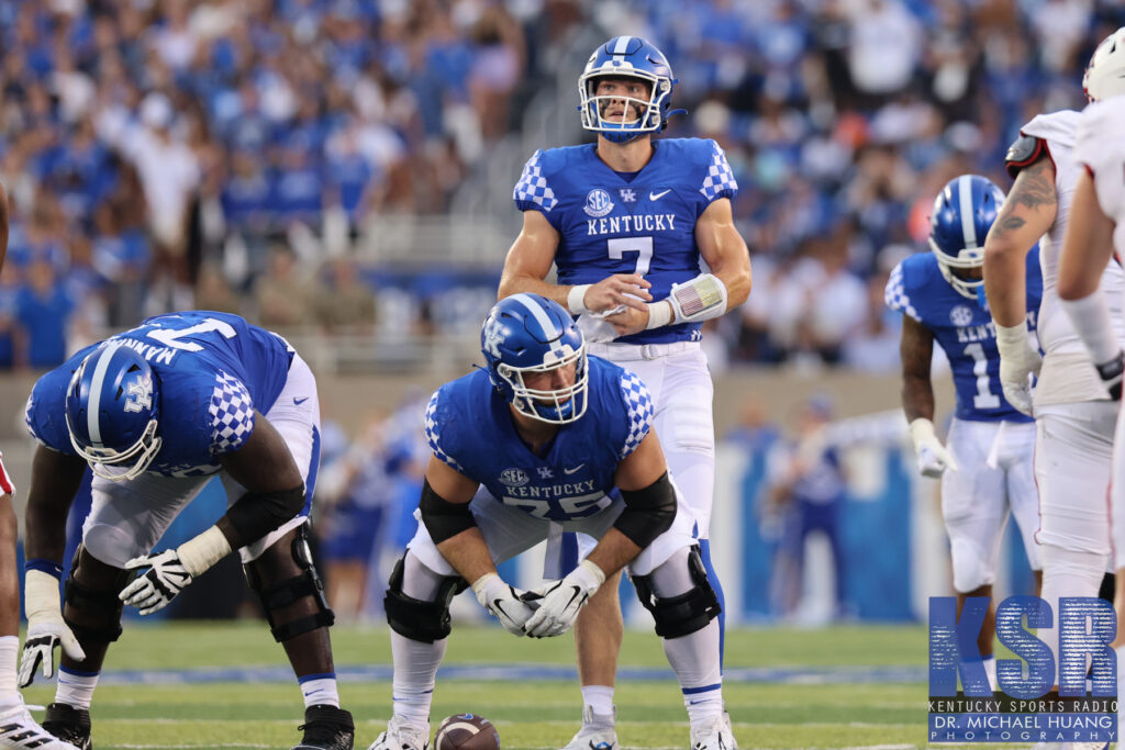 Eli Cox on the Kentucky offensive line