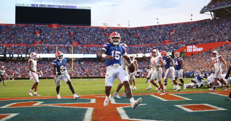 Florida's Anthony Richardson inks NIL deal with Fanatics - On3