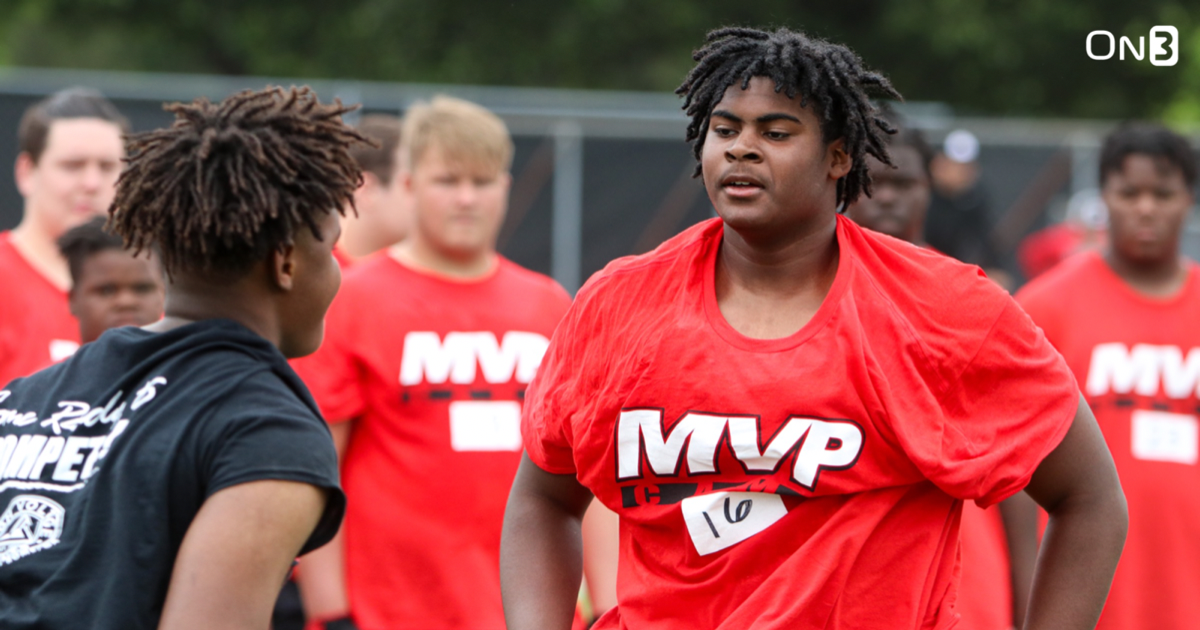 stan smith vs cortez