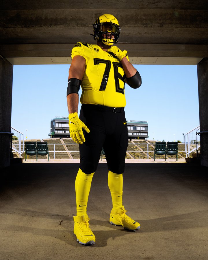 Oregon Ducks release Week 2 uniforms